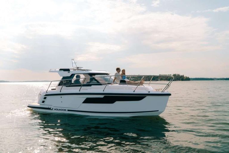 AQUADOR 250HT – AKCIJA – DOBAVA TAKOJ – DEMO PLOVILO