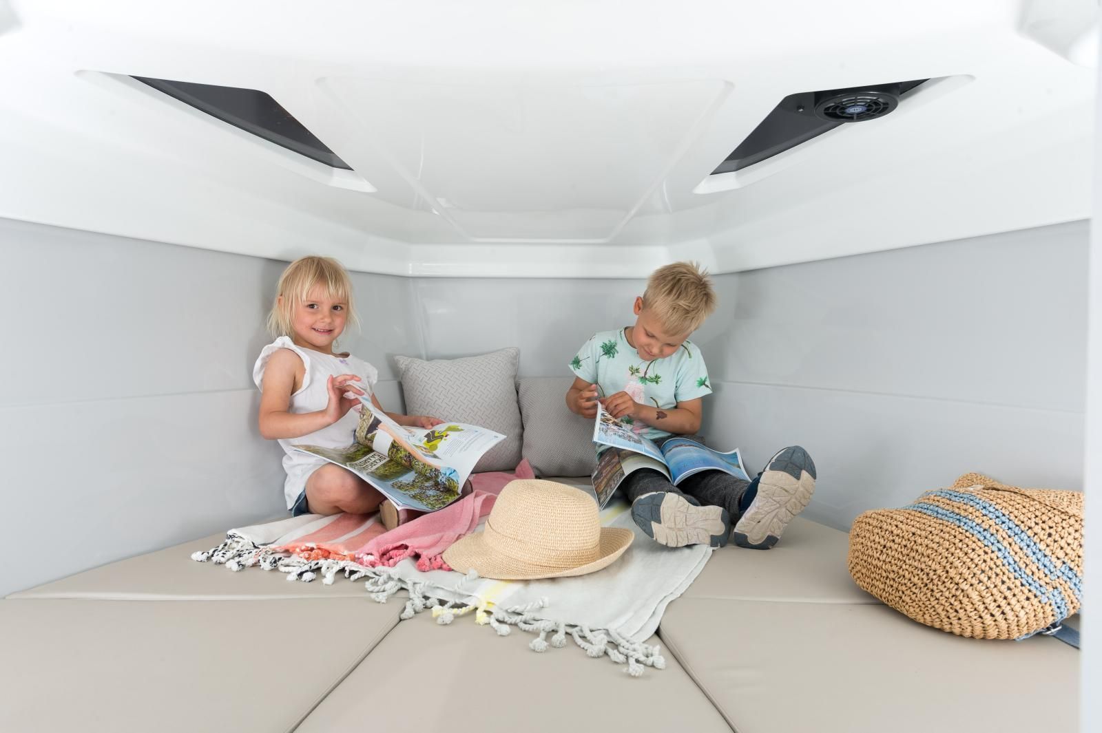 
								YAMARIN 63 DC+YAMAHA F150 XC-NA ZALOGI -DOBAVLJIVO TAKOJ full									