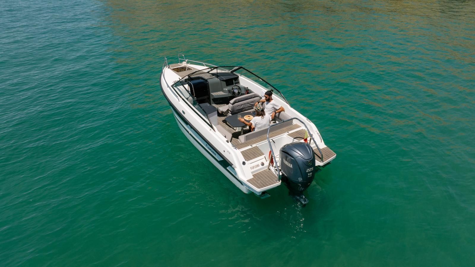 
								YAMARIN 67 DC + YAMAHA F200 XCB – PREDNAROČILA full									