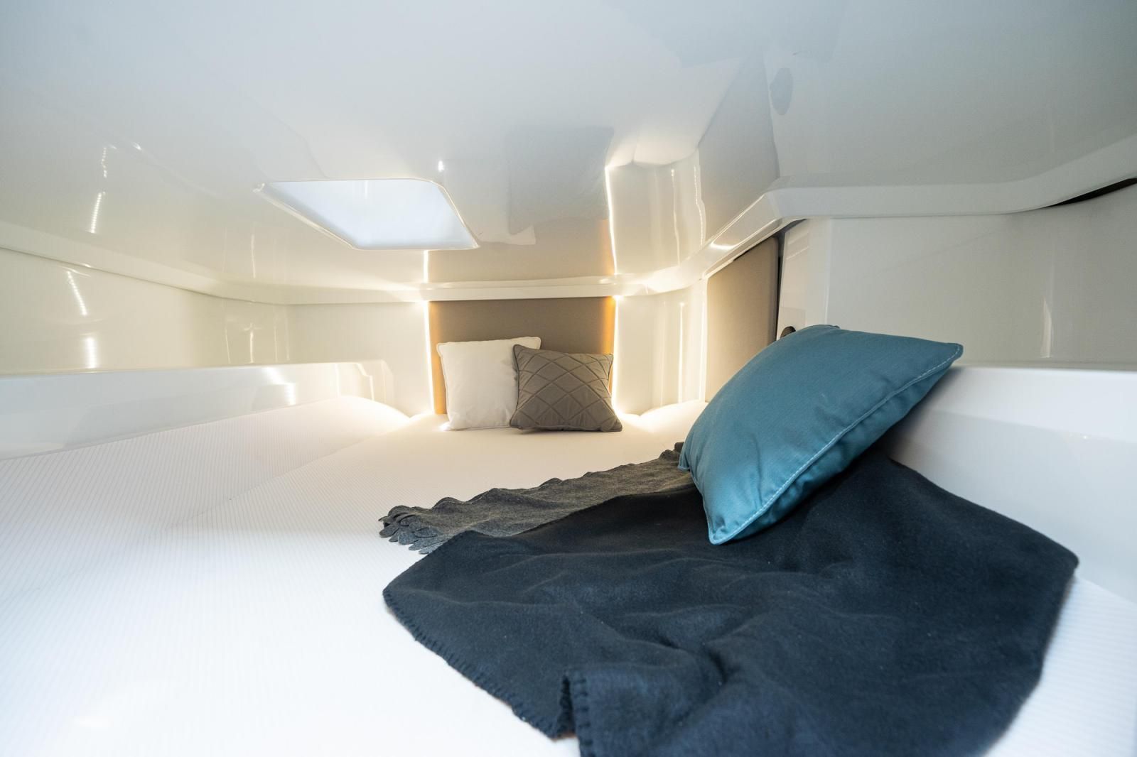 
								YAMARIN 80DC – YAMAHAF300XSB -NA ZALOGI DOBAVA TAKOJ – DEMO full									